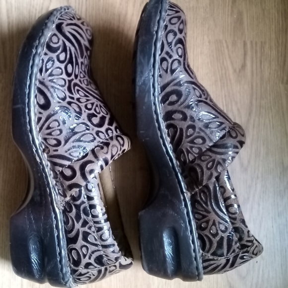 Sz 8 Clark Clog - Picture 3 of 3